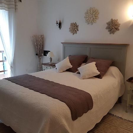 Les Chambres Manon - VILLA LA LICORNE Belcodene Extérieur photo